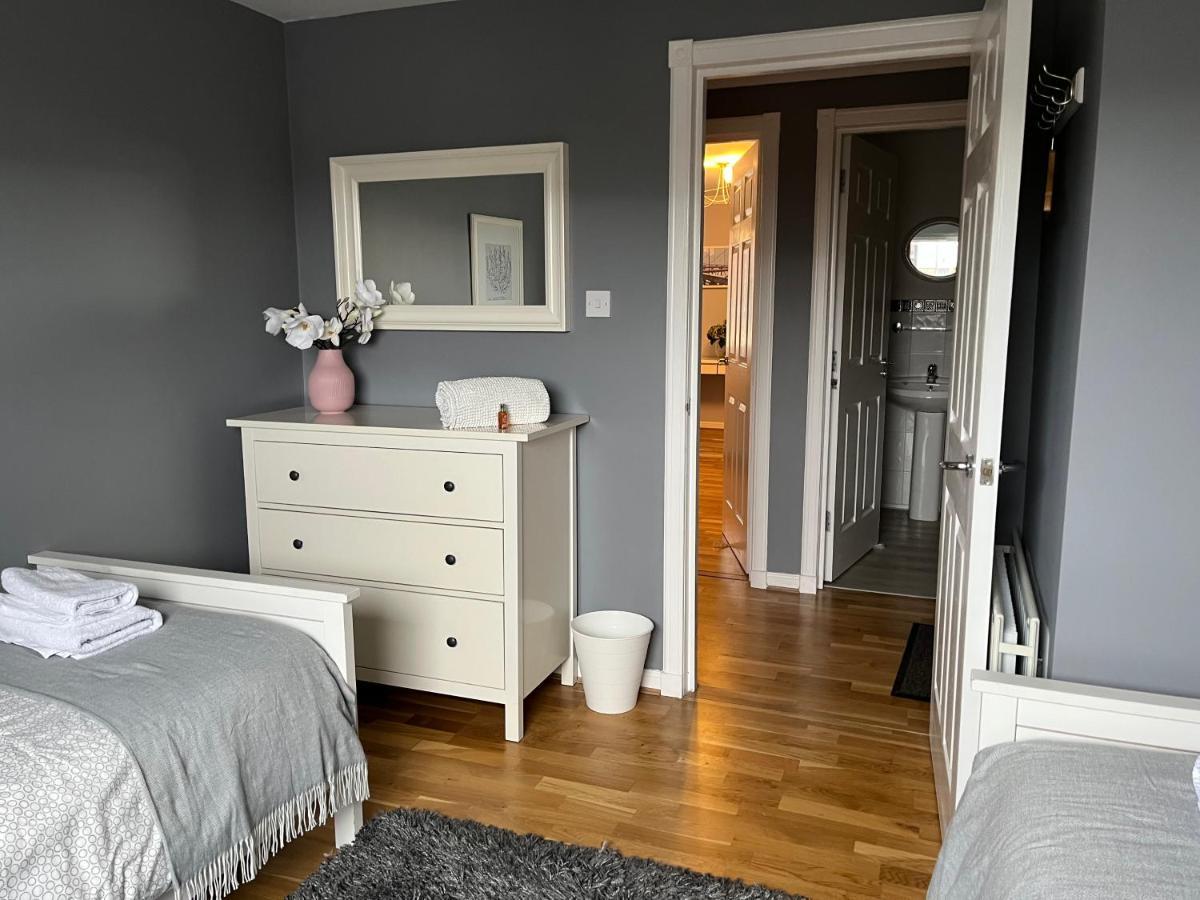 Flat Two, 212 Eaglesham Road, East Kilbride, Γλασκώβη Εξωτερικό φωτογραφία
